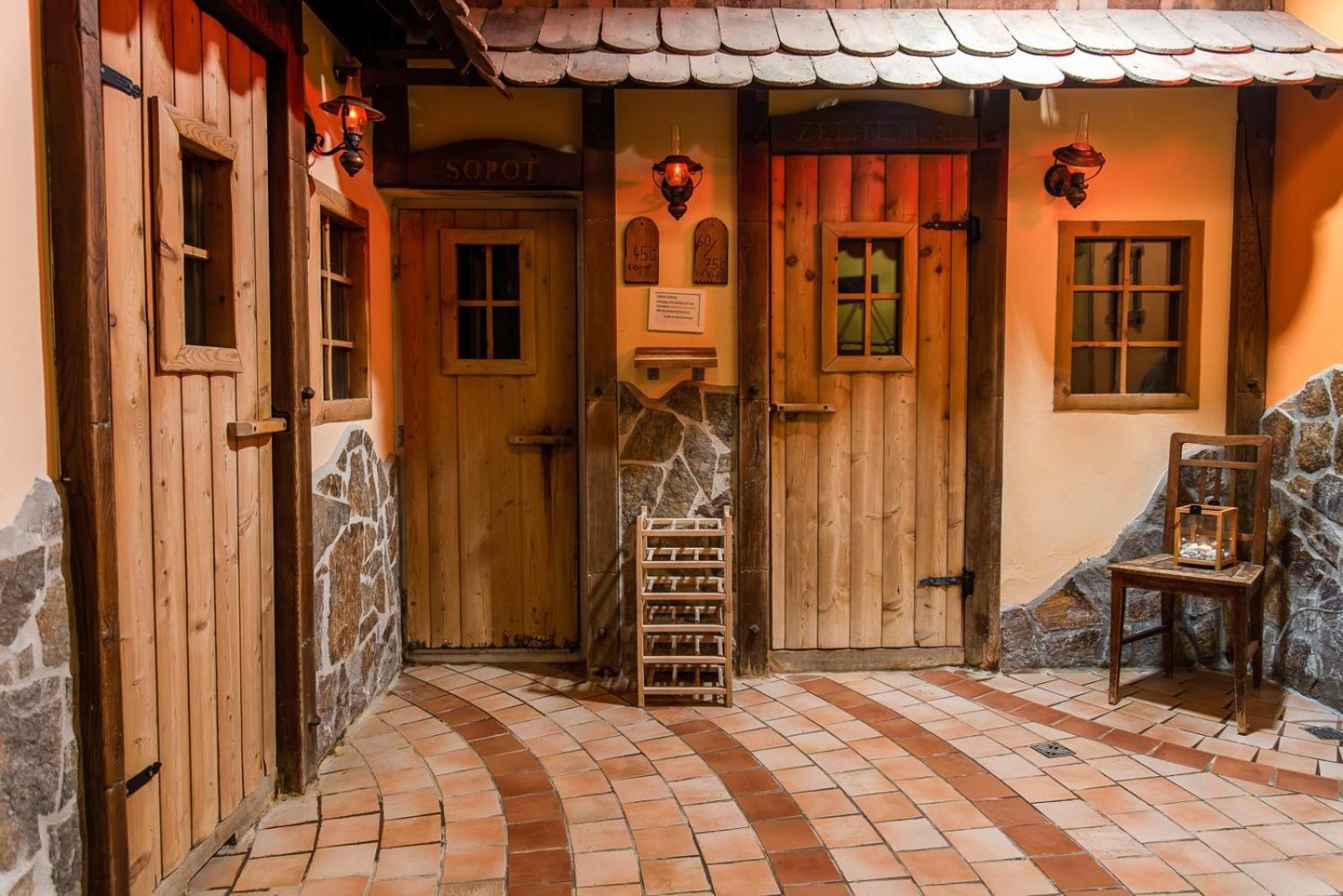 Veržej Terme Banovci - Hotel Zeleni Gaj מראה חיצוני תמונה